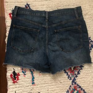Madewell Shorts - Madewell Highrise Denim Shorts 30 Madewell Shorts - Madewell Highrise Denim Shorts 30